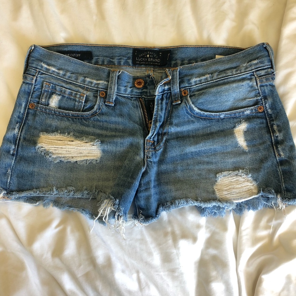 Lucky shorts